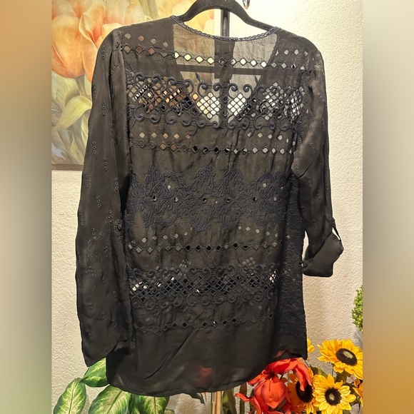 Johnny Was black longsleeve blouse size XS - Picture 5 of 10
